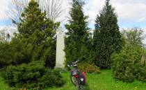 Obelisk upamiętniajacy niemieckie ofiary I wojny światowej