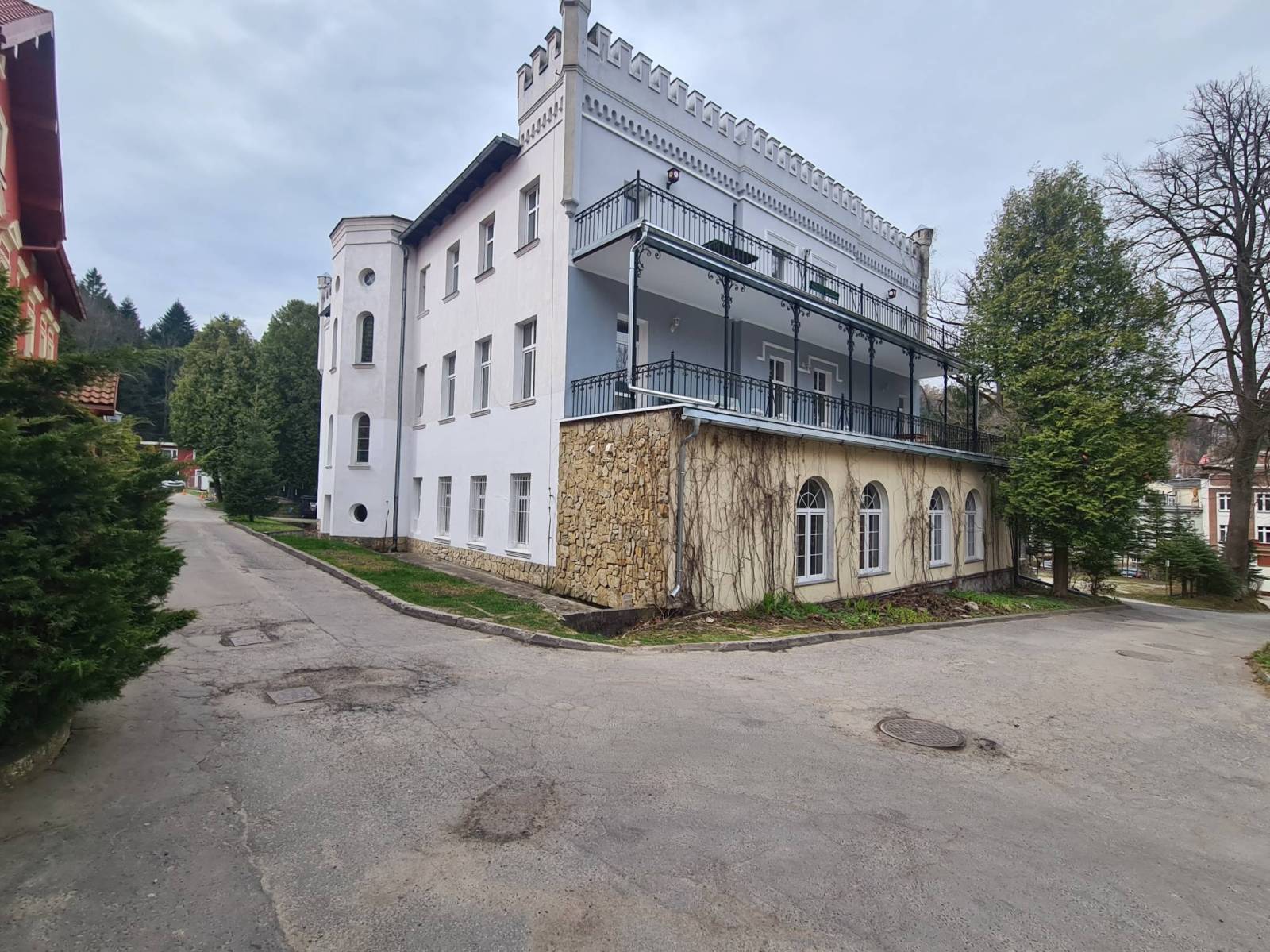 Zdjęcie 4