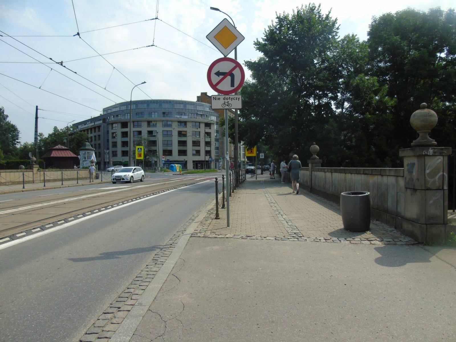 Zdjęcie 2