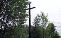 Przydrożny krzyż gdzieś w rejonie Starej Huty