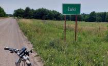 Nazwa wsi Żuki