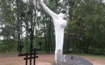 Pomnik Pomordowanych Więźniów Oświęcimskich.