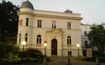 Dębno biblioteka