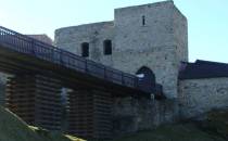 Most do bramy głównej zamku