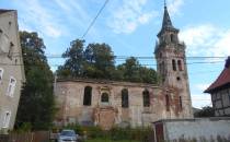 Ruiny kościoła ewangelickiego w Unisławiu