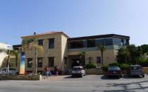 hotel creta palm