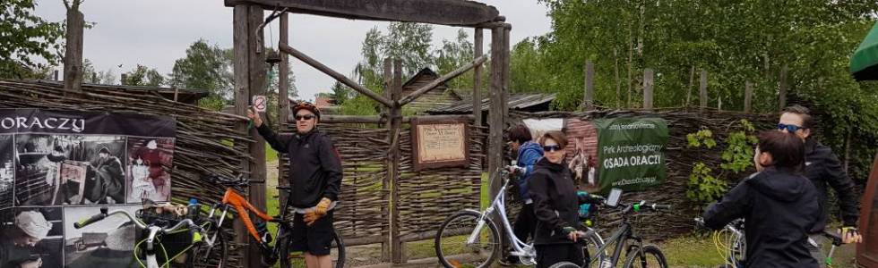 Puszcza Niepołomicka: Parking - Osada Oraczy Bochnia - Muzeum Motyli - Parking - Niepołomice