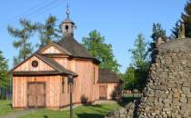 Mroczków- drewniany kościół