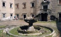 pozostałości fontanny
