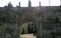 Brama wjazdowa Pałac w Gorzanowie