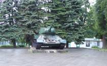 01 pomnik - czołg (2)