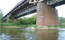 Most kolejowy na Starołęce