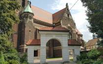 Zespół kościelno-klasztorny w Suchej Beskidzkiej.