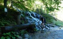 Wodospad Schreiende Brunnen