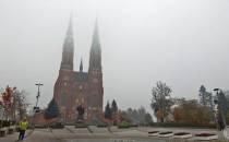 Bazylika św. Antoniego we porannej mgle