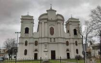Kościół oo. Pijarów, pw. Matki Bożej Łaskawej