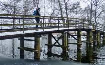 Drewniany mostek nad ujściem Wdy