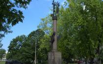 Pomnik I Dywizji Pancernej gen. Stanisława Maczka