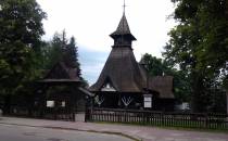 Drewniany kościółek na Białogonie