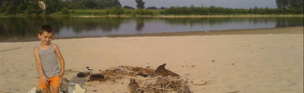 plaża nad wisłą w Boiskach- Ciepielów