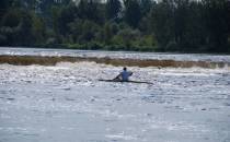 Narew. Zapora Dębe. Próg