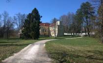 Trzebieszowice Zamek na skale