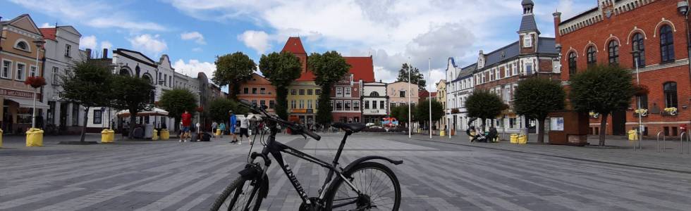 z Gdańska do Pucka międzynarodowym szlakiem przez klif w Orłowie