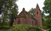 Kościół w Jastrzębnikach.