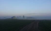 mgla opada nad Gardawicami