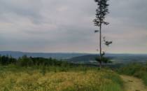 Widok z Raduni na Wzgórza Kiełczyńskie