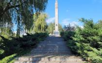 Obelisk upamiętniający bitwę w 1939 r