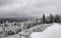 Widok z podjazdu na Stóg Izerski