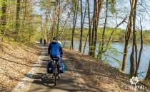 Piękna droga rowerowa w dolinie Szlauby