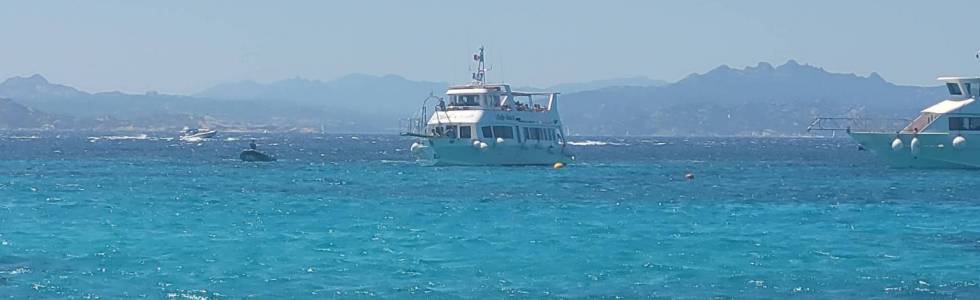 Rejs Marinella IV po Parku Narodowym Archipelagu la Maddalena na Sardynii