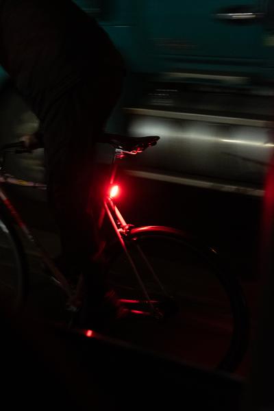 oswietlenie-tylne-rower.jpg